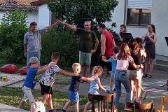 received_582129422755187 received_582129422755187