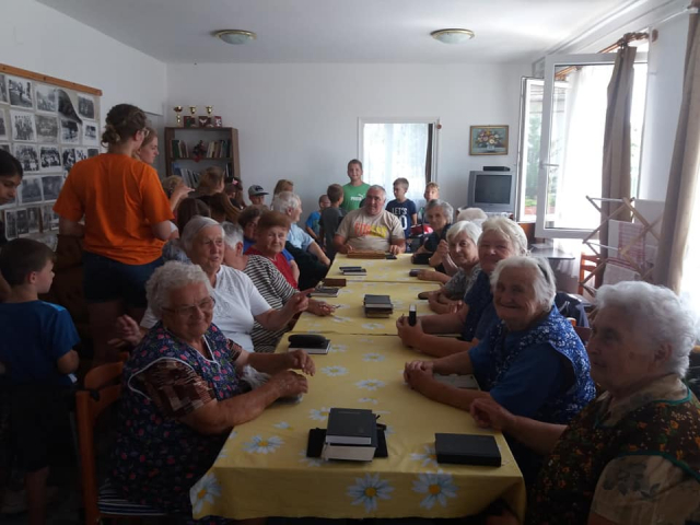 Közös éneklés